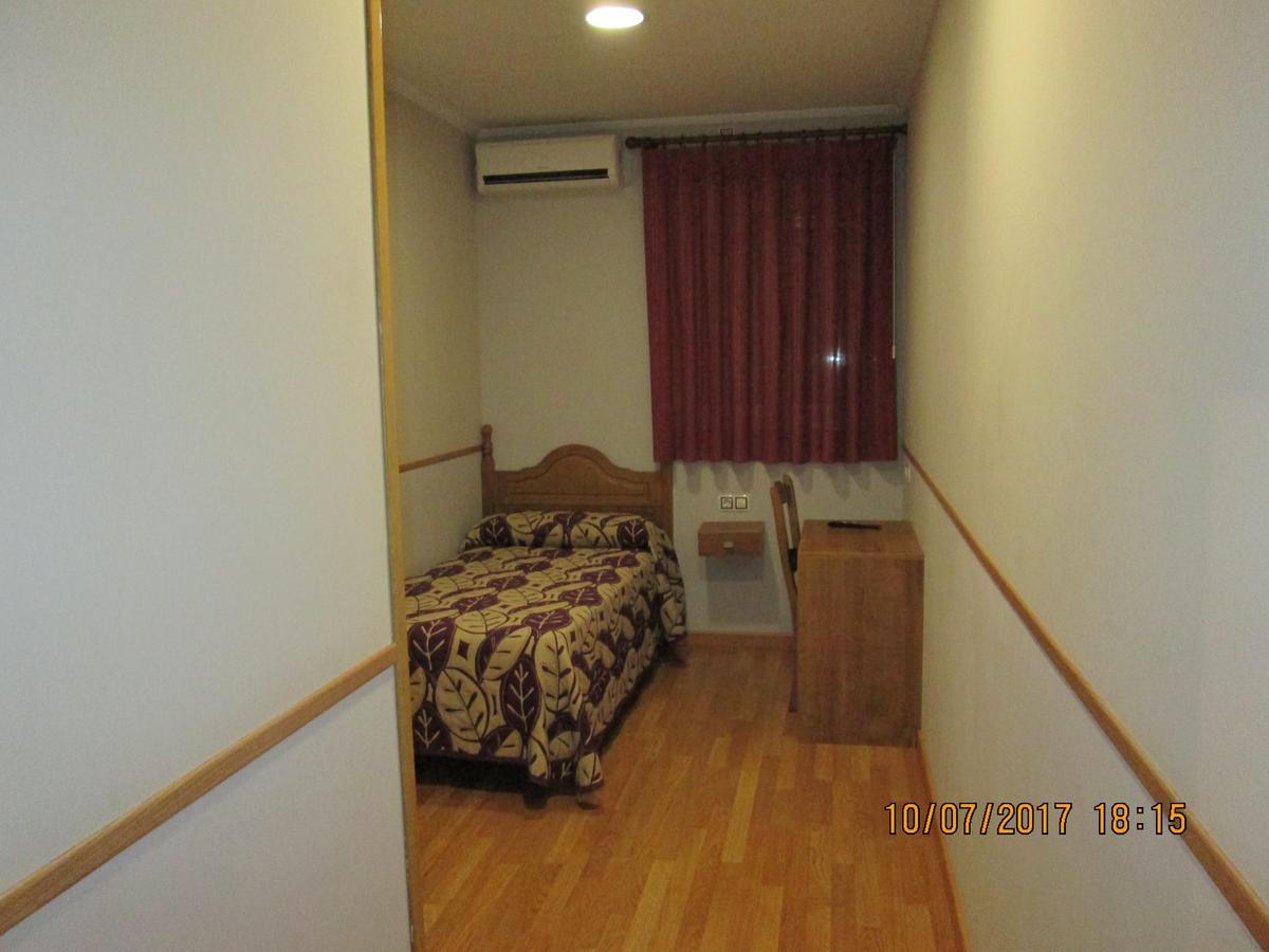 Hostal Banderas Fuensanta de Martos Exterior photo